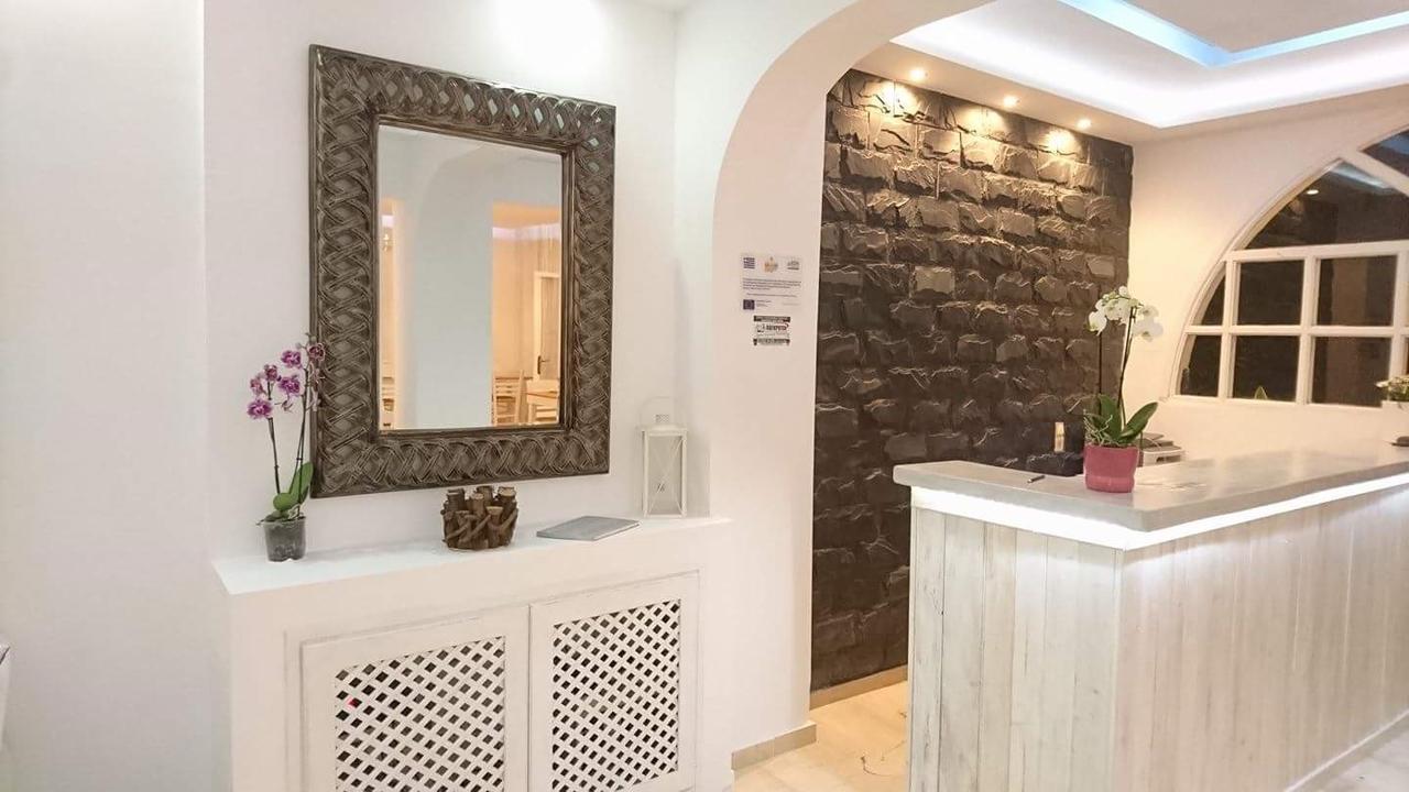 Ino Hotel Kamári Buitenkant foto