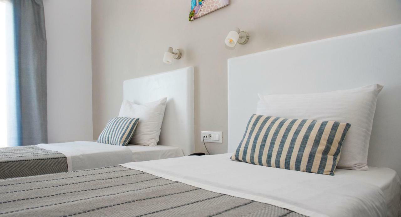 Ino Hotel Kamári Buitenkant foto